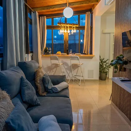 Seaside View * 멜레나라